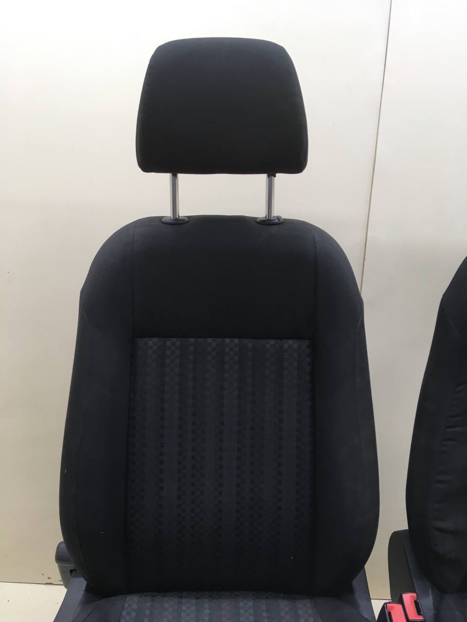 Сиденье (комплект) Volkswagen Polo (MK5) 2011-2020 Сиденье (комплект) Volkswagen Polo (MK5) 2011-2020
