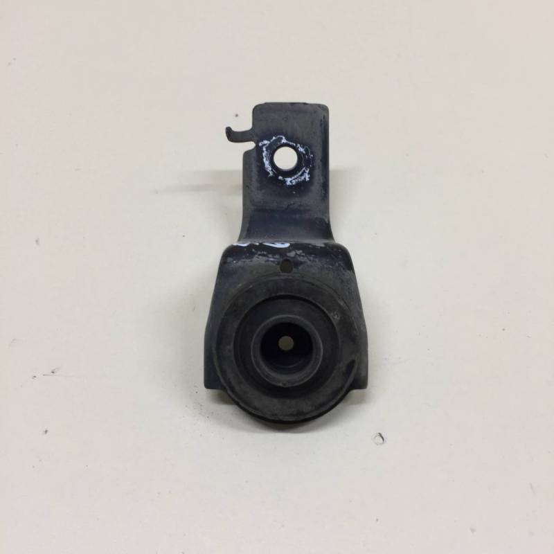 Кронштейн радиатора Toyota Rav 4 (A30) 2006-2013 Кронштейн радиатора Toyota Rav 4 (A30) 2006-2013