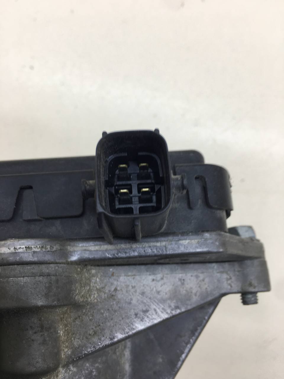 Механизм изменения фаз ГРМ Toyota Rav 4 (A30) 2006-2013