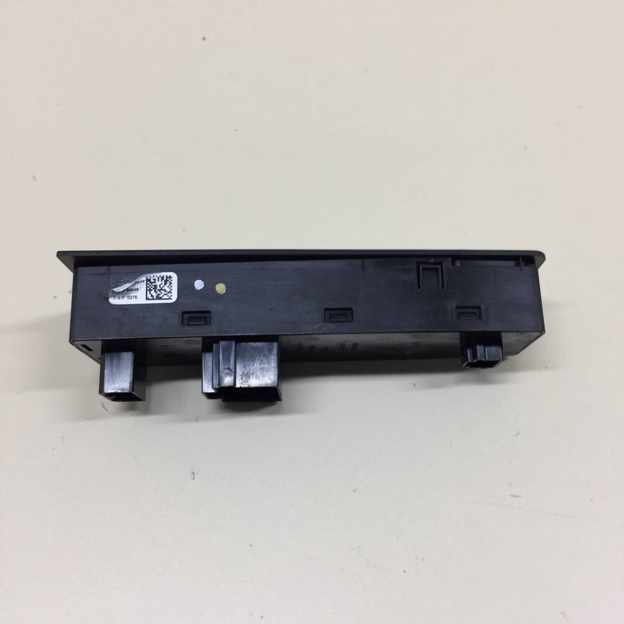 Блок управления стеклоподъемниками Lada Vesta 2015>