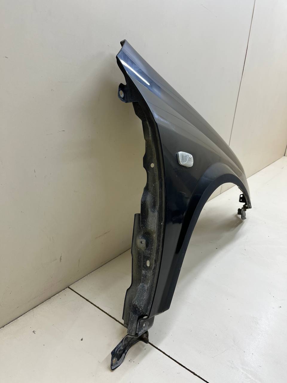 Крыло переднее правое Nissan Primera (P12) 2002-2007