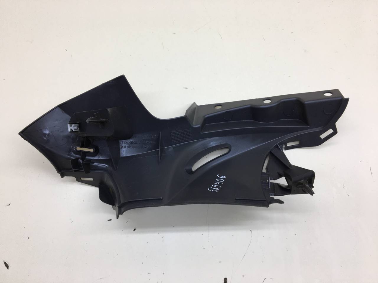 Держатель задней полки Ford Focus 2 (DA) 2005-2008