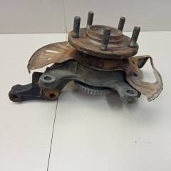 Кулак поворотный передний правый Mazda Bongo Friendee (SG) 1995-2005