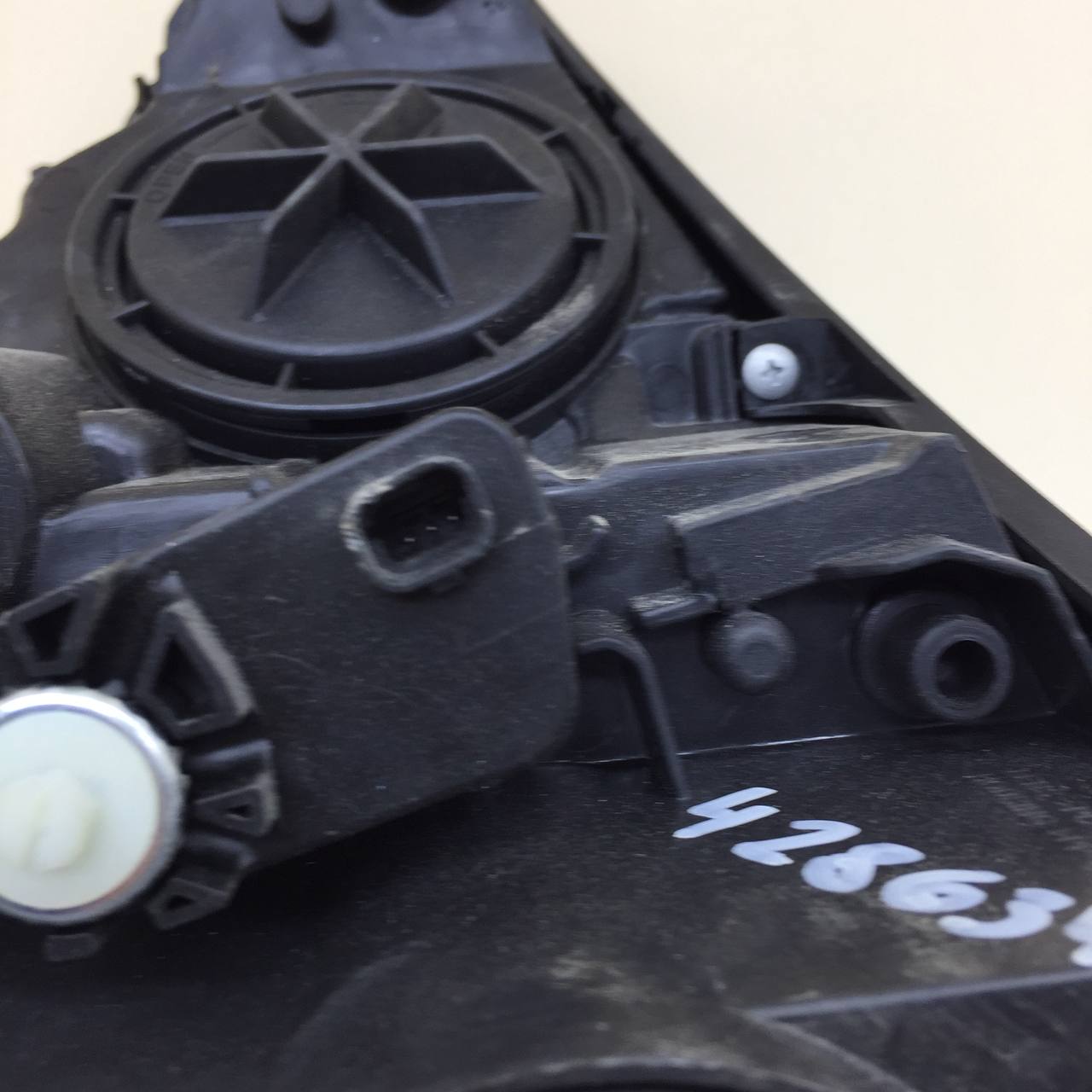 Фара правая Hyundai Tucson (TL) 2015-2021