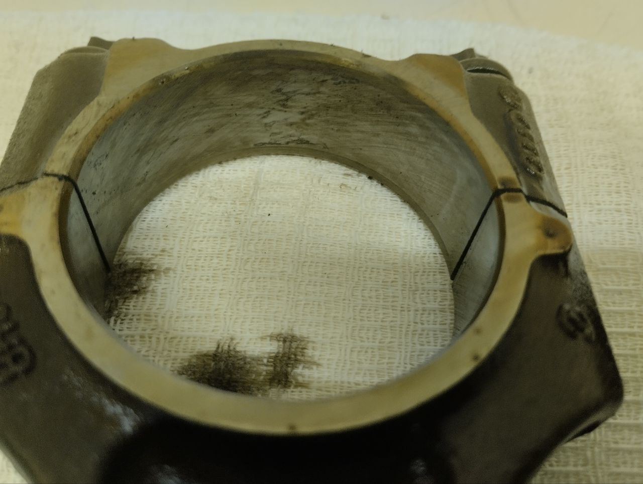 Поршень с шатуном Audi Q5 (8R) 2008-2017