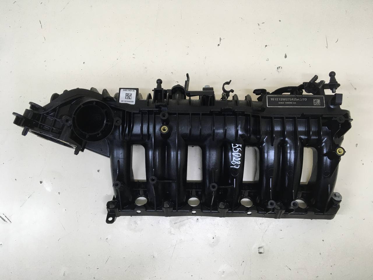Коллектор впускной Jaguar XE (760) 2014-2021 Коллектор впускной Jaguar XE (760) 2014-2021
