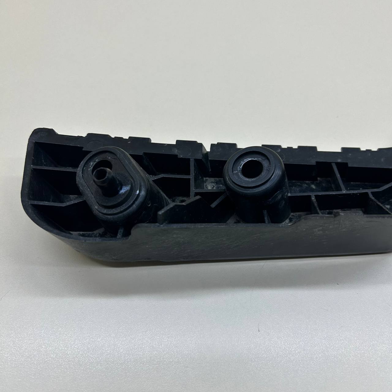 Кронштейн заднего бампера левый Jetour Dashing 2022>