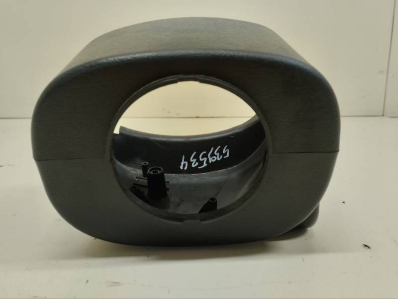 Кожух рулевой колонки Kia Spectra (SD) 2004-2011 Кожух рулевой колонки Kia Spectra (SD) 2004-2011
