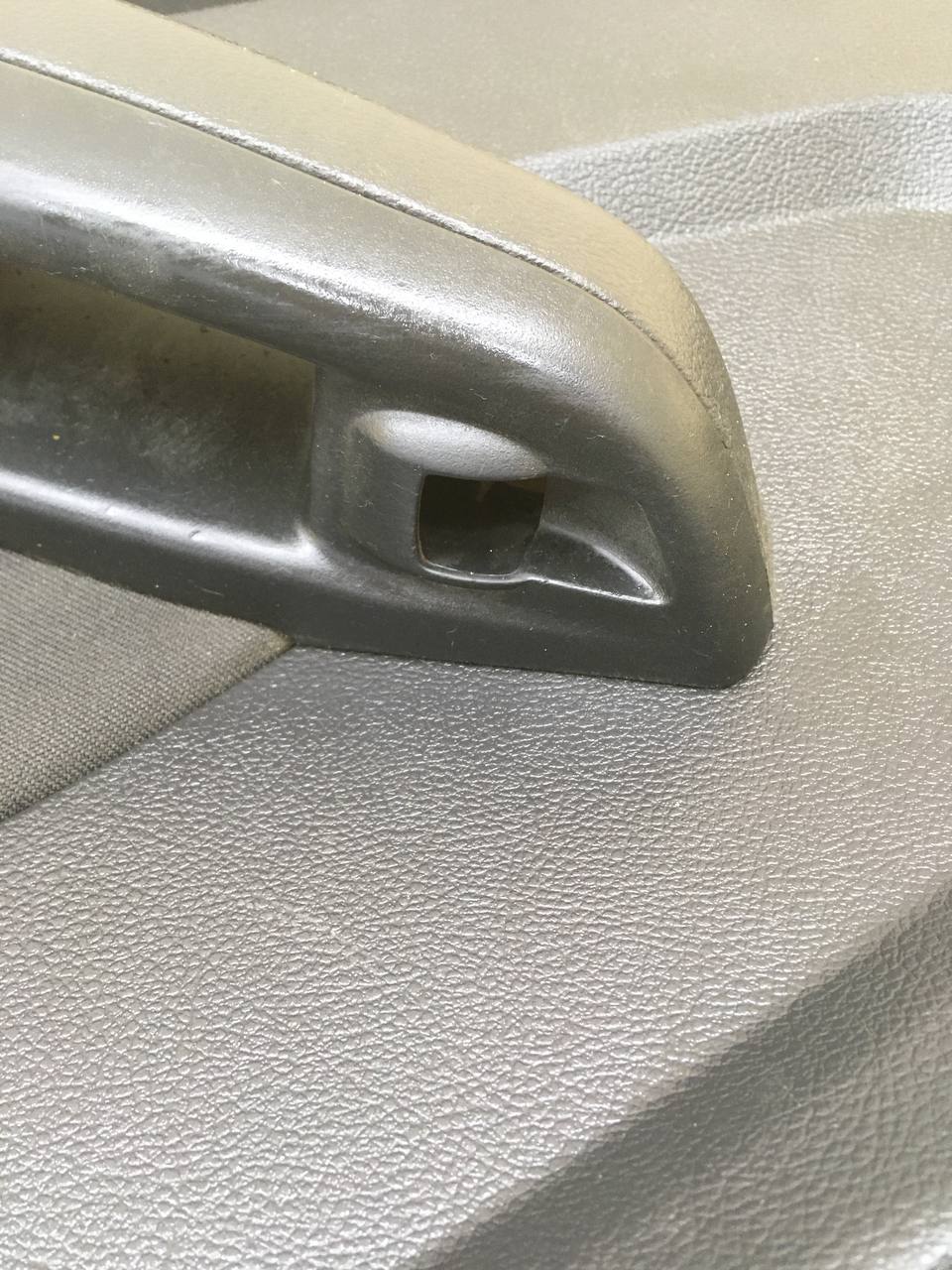 Обшивка двери задней правой Ford Focus 3 2011>
