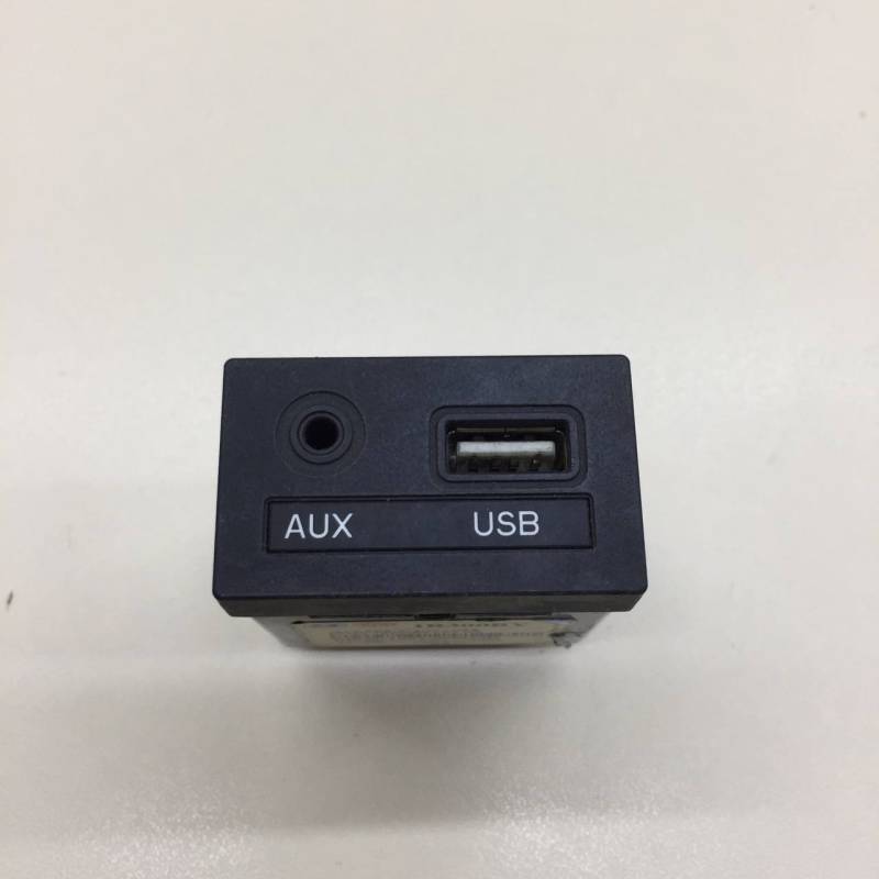 Разъем (USB AUX) Hyundai Solaris (RB) 2010-2017
