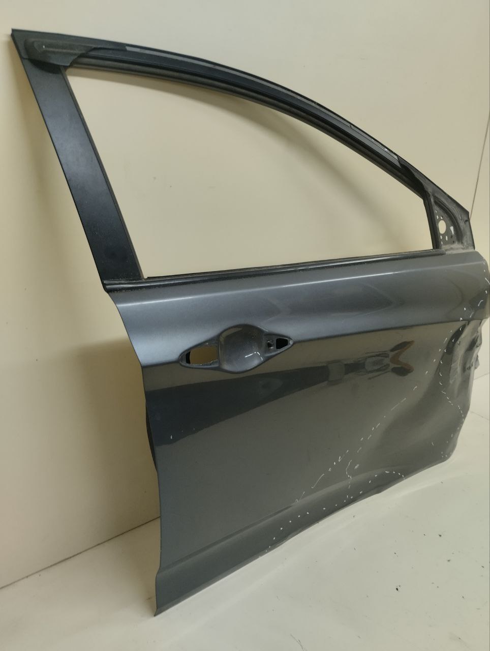 Дверь передняя правая Hyundai Solaris (RB) 2010-2017