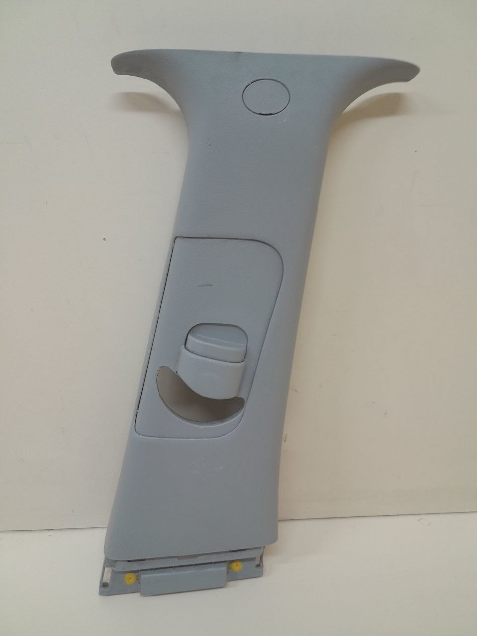 Обшивка стойки Kia Venga (YN) 2010-2017