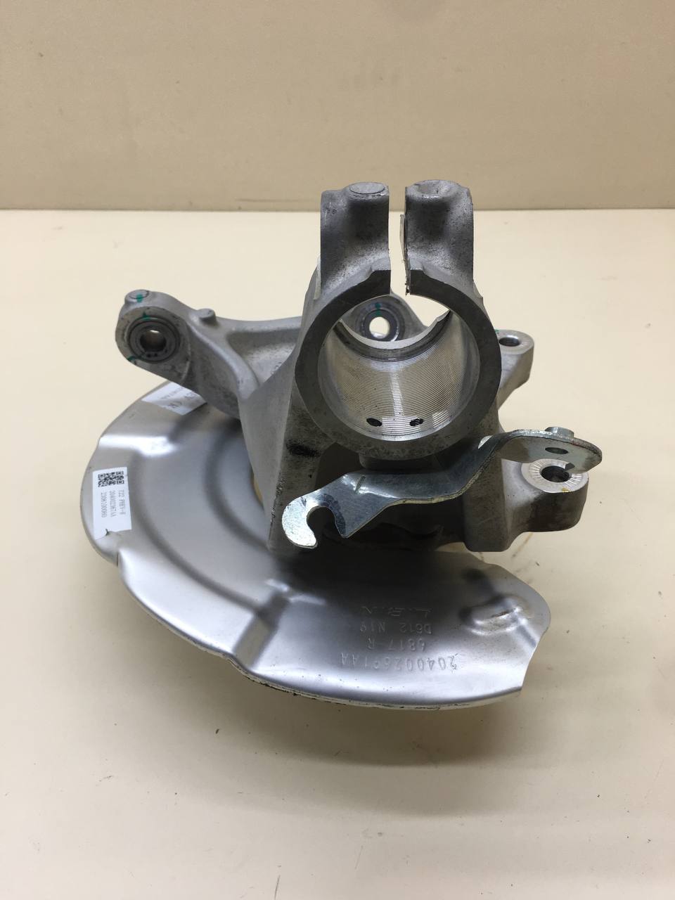 Кулак поворотный передний правый EXEED RX 2022>