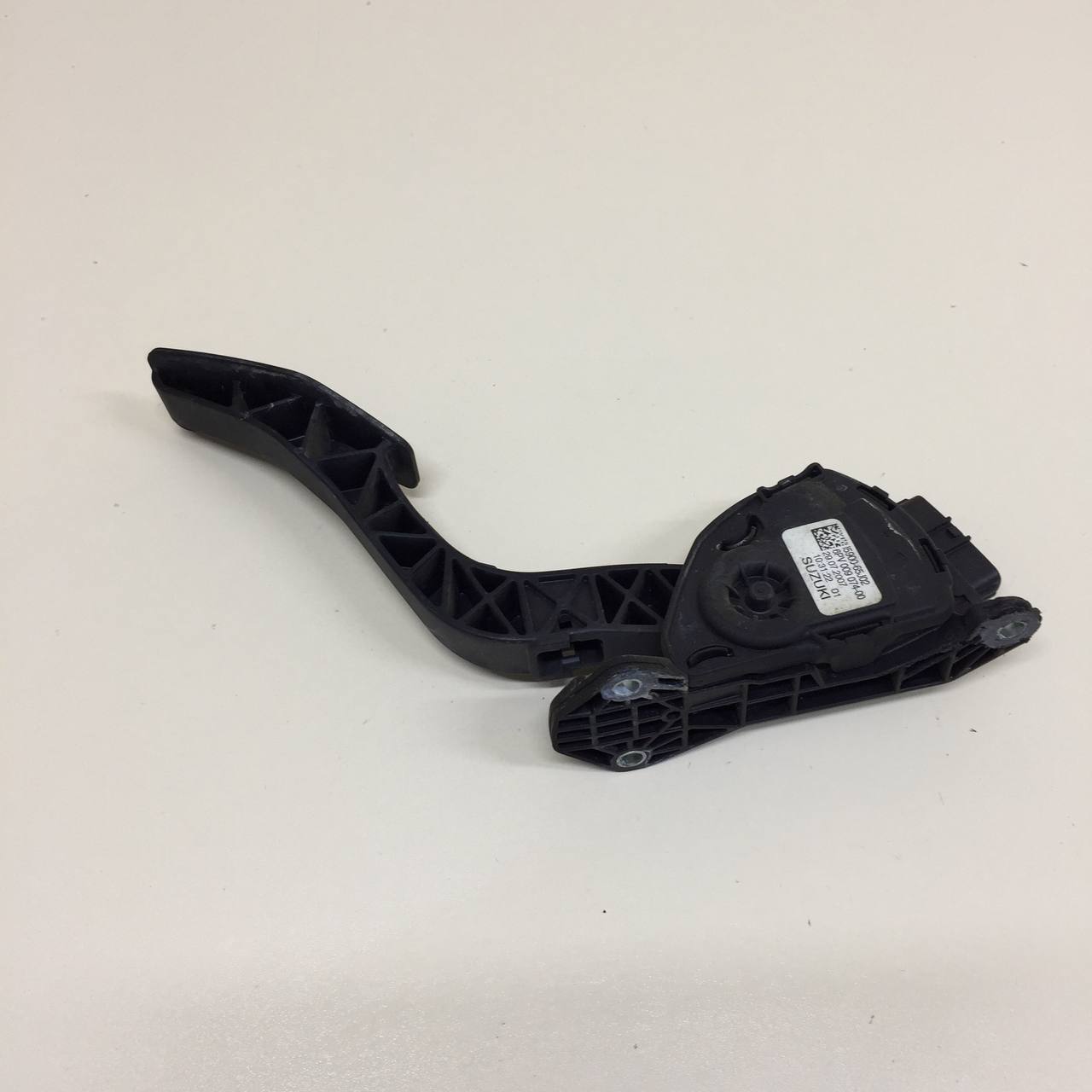 Педаль газа Suzuki Grand Vitara 2005-2015