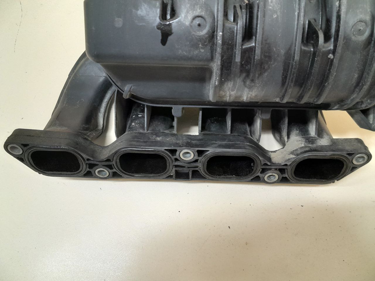Коллектор впускной Toyota Auris (E150) 2006-2012 Коллектор впускной Toyota Auris (E150) 2006-2012