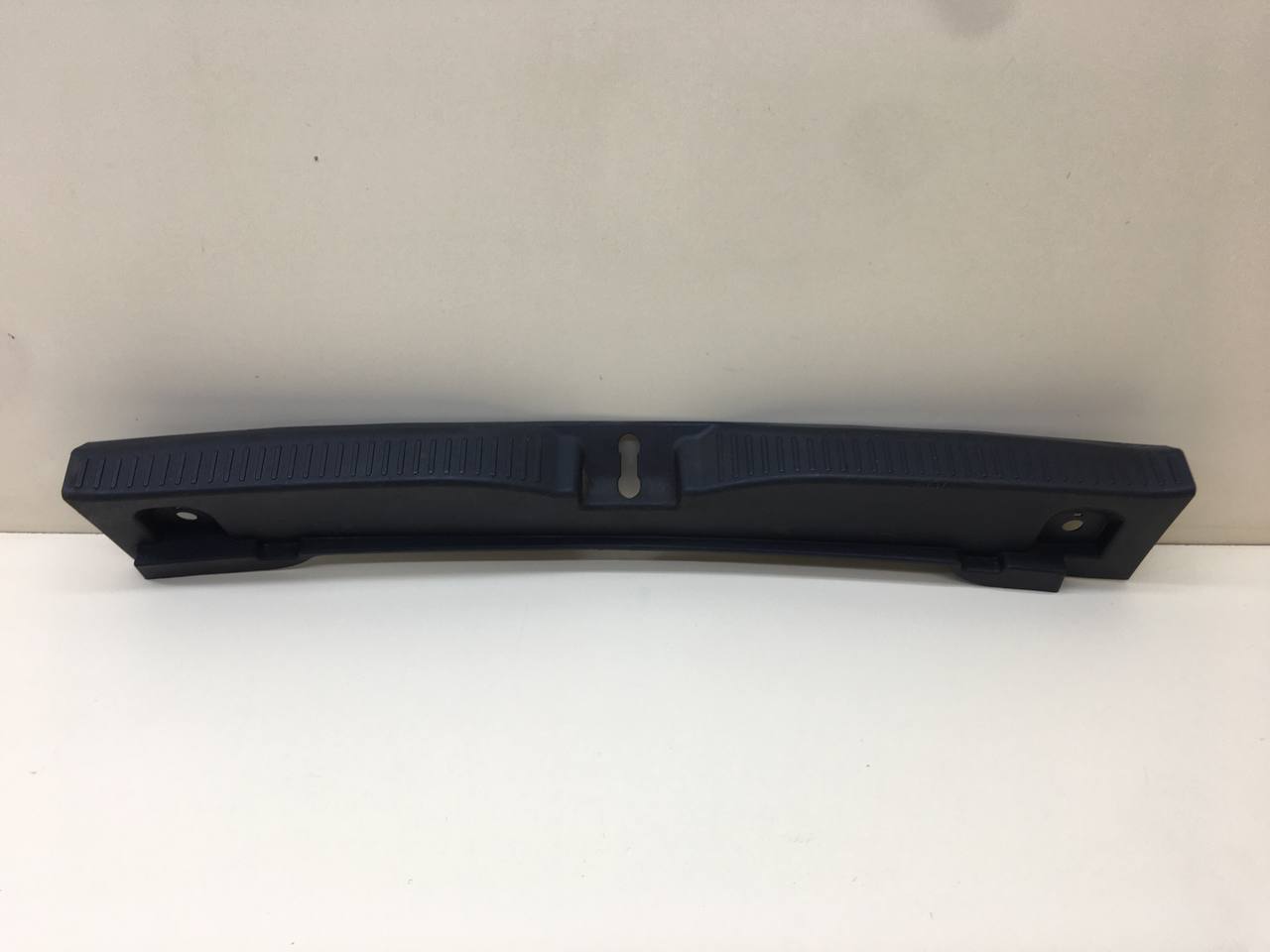 Обшивка багажника Toyota Auris (E150) 2006-2012