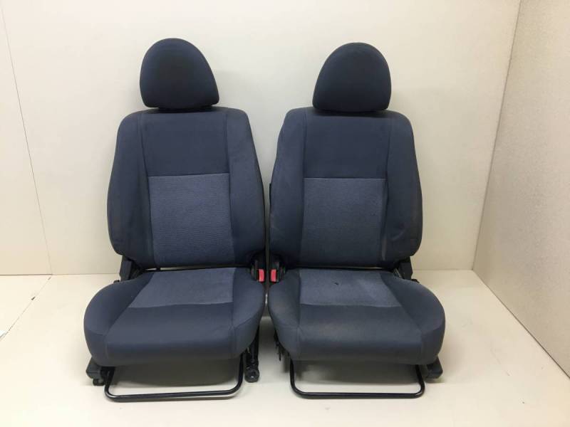 Сиденье (комплект) Nissan Almera (N16) 2000-2006