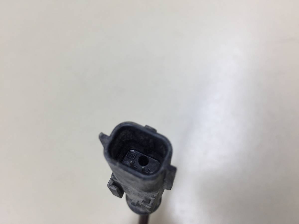 Датчик ABS задний правый Renault Logan (1) 2005-2014