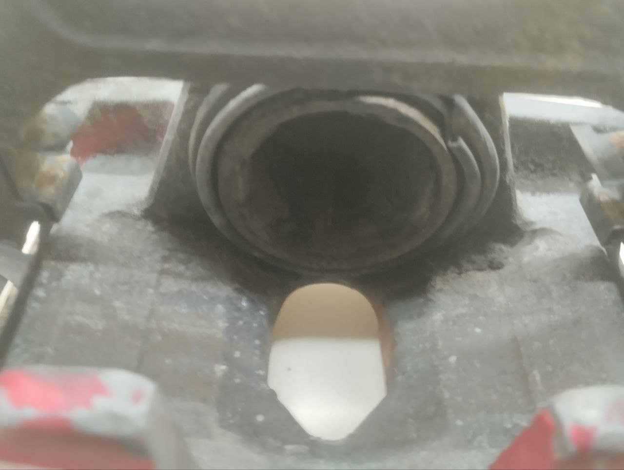 Суппорт передний правый Kia Optima 3 (TF) 2010-2015