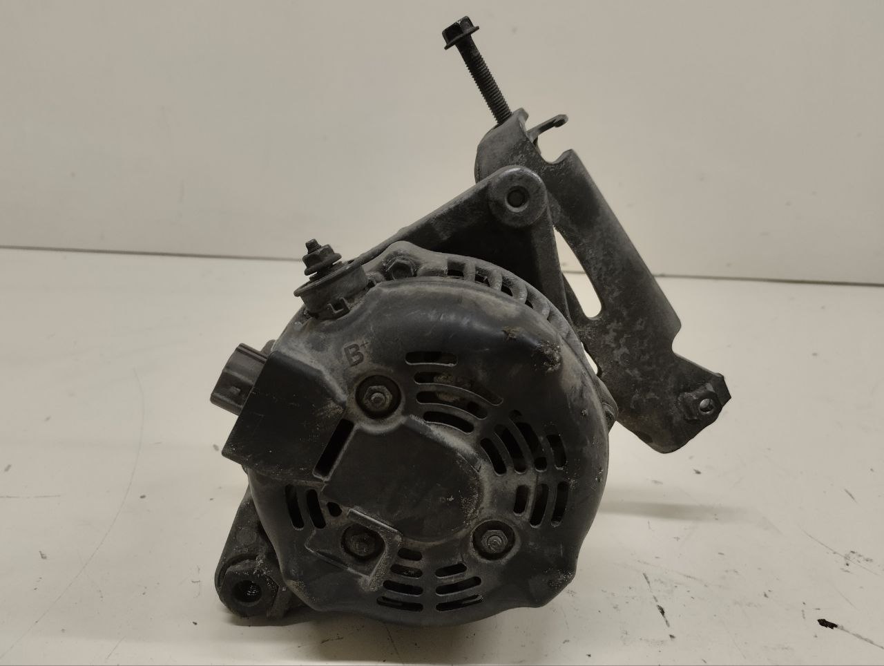 Генератор Toyota Rav 4 (A30) 2006-2013 Генератор Toyota Rav 4 (A30) 2006-2013