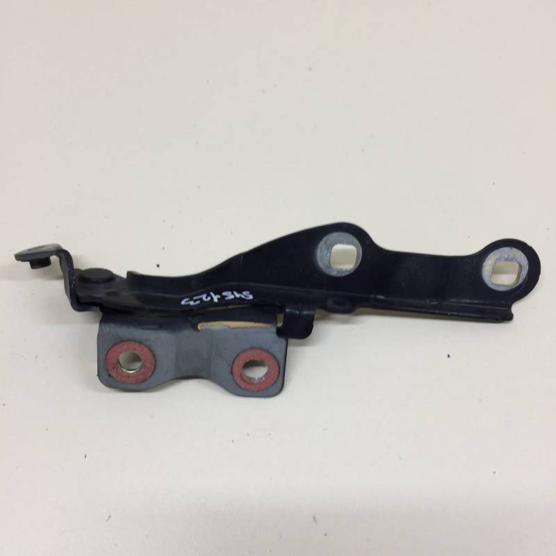 Петля капота левая Chevrolet Cruze (J300) 2009-2016 Петля капота левая Chevrolet Cruze (J300) 2009-2016