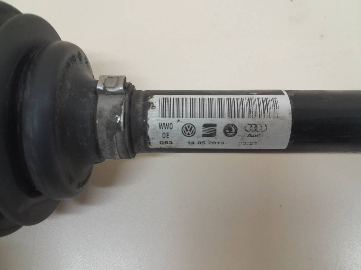 Полуось передняя левая Volkswagen Polo (MK5) 2011-2020 Полуось передняя левая Volkswagen Polo (MK5) 2011-2020