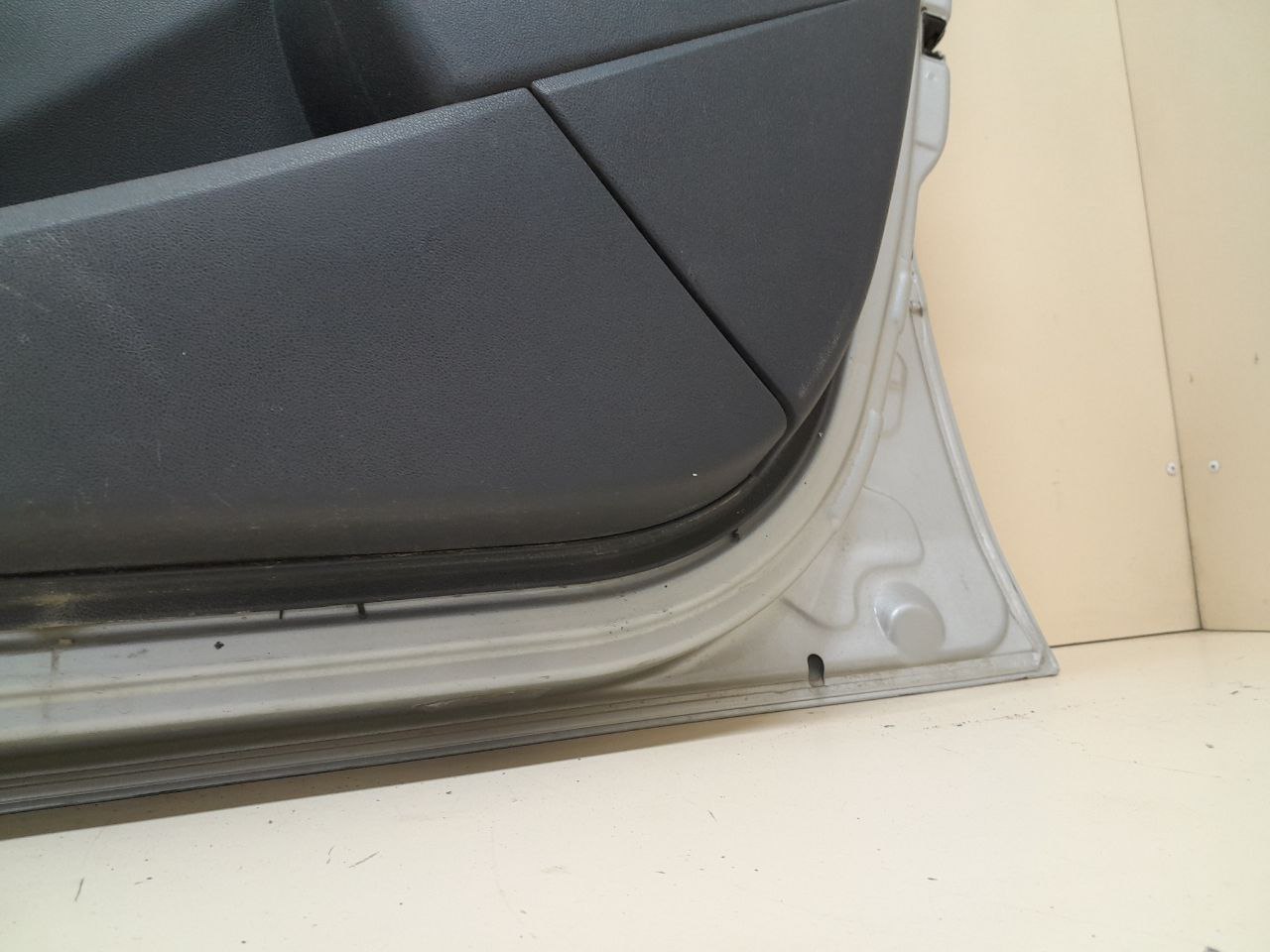 Дверь передняя правая Renault Logan (1) 2005-2014 Дверь передняя правая Renault Logan (1) 2005-2014