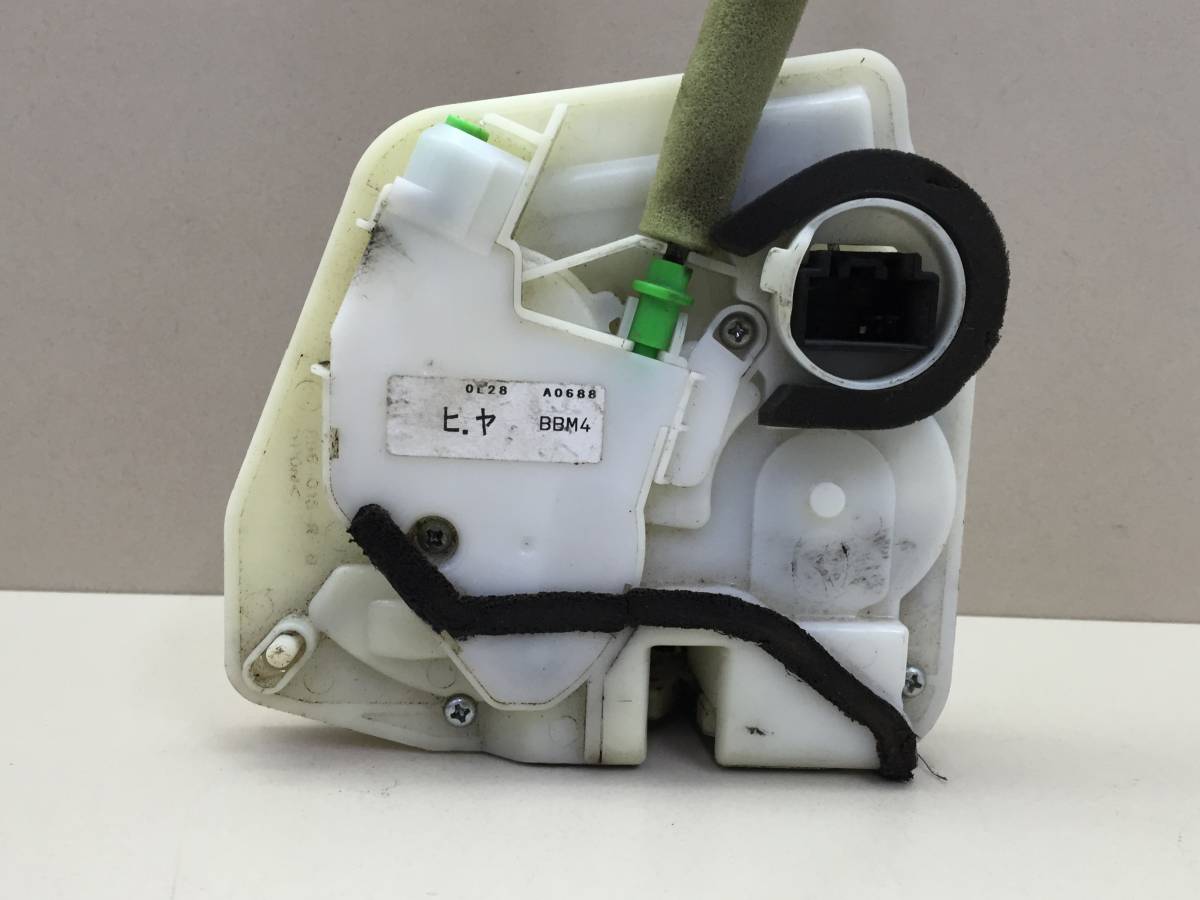 Замок двери задней правой Mazda Mazda 3 (BL) 2009-2013