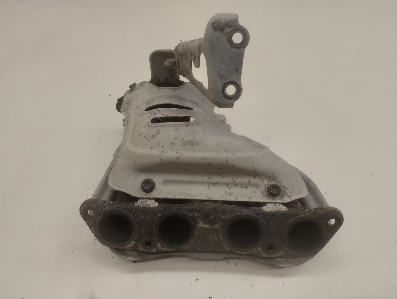 Коллектор выпускной Toyota Auris (E150) 2006-2012 Коллектор выпускной Toyota Auris (E150) 2006-2012
