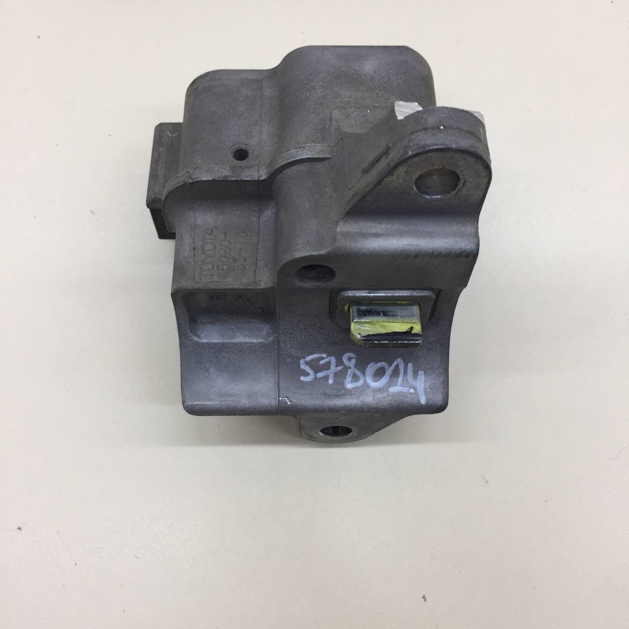 Замок зажигания Toyota Rav 4 (XA40) 2013-2019 Замок зажигания Toyota Rav 4 (XA40) 2013-2019