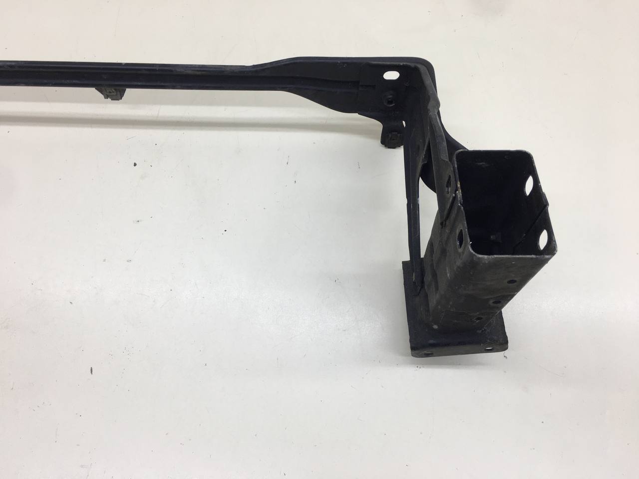 Балка подрадиаторная Mercedes-Benz S-Class (W221) 2005-2013