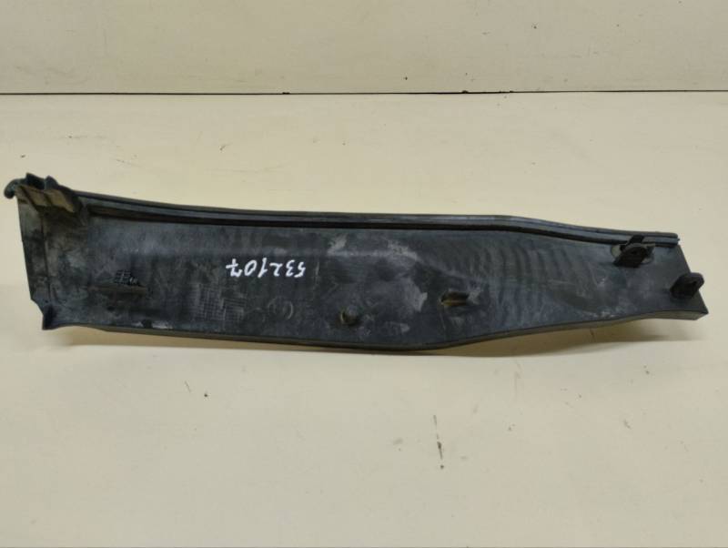Накладка (кузов внутри) BMW 3-series E90/E91 2005-2011