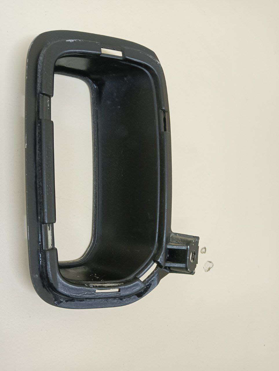 Рамка противотуманной фары правой Kia Seltos 2019>