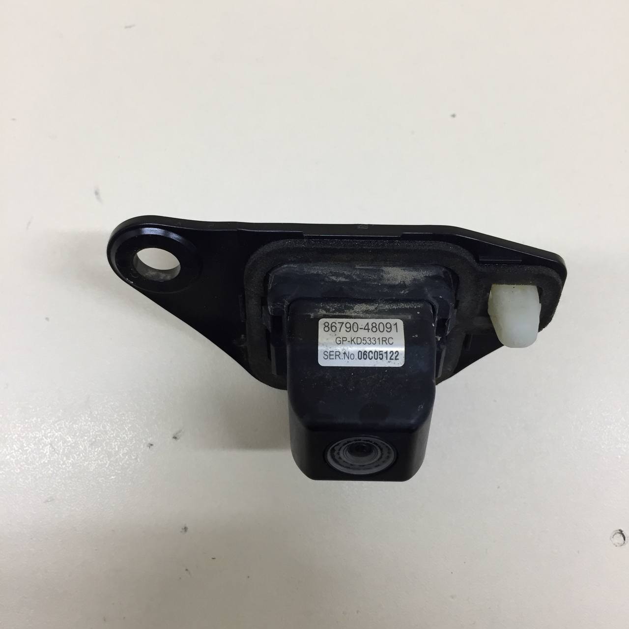Камера заднего вида Lexus RX 350 /450h (XL10) 2009-2015 Камера заднего вида Lexus RX 350 /450h (XL10) 2009-2015