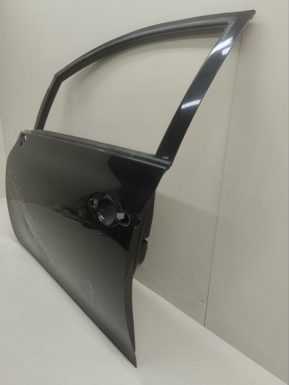 Дверь передняя левая Toyota Auris (E150) 2006-2012