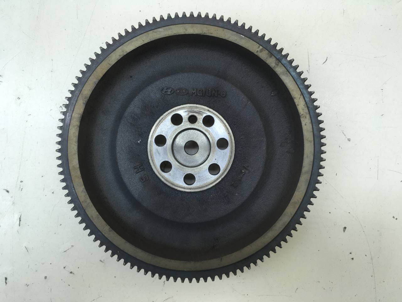 Маховик Hyundai ix35 (LM) 2010-2015 Маховик Hyundai ix35 (LM) 2010-2015