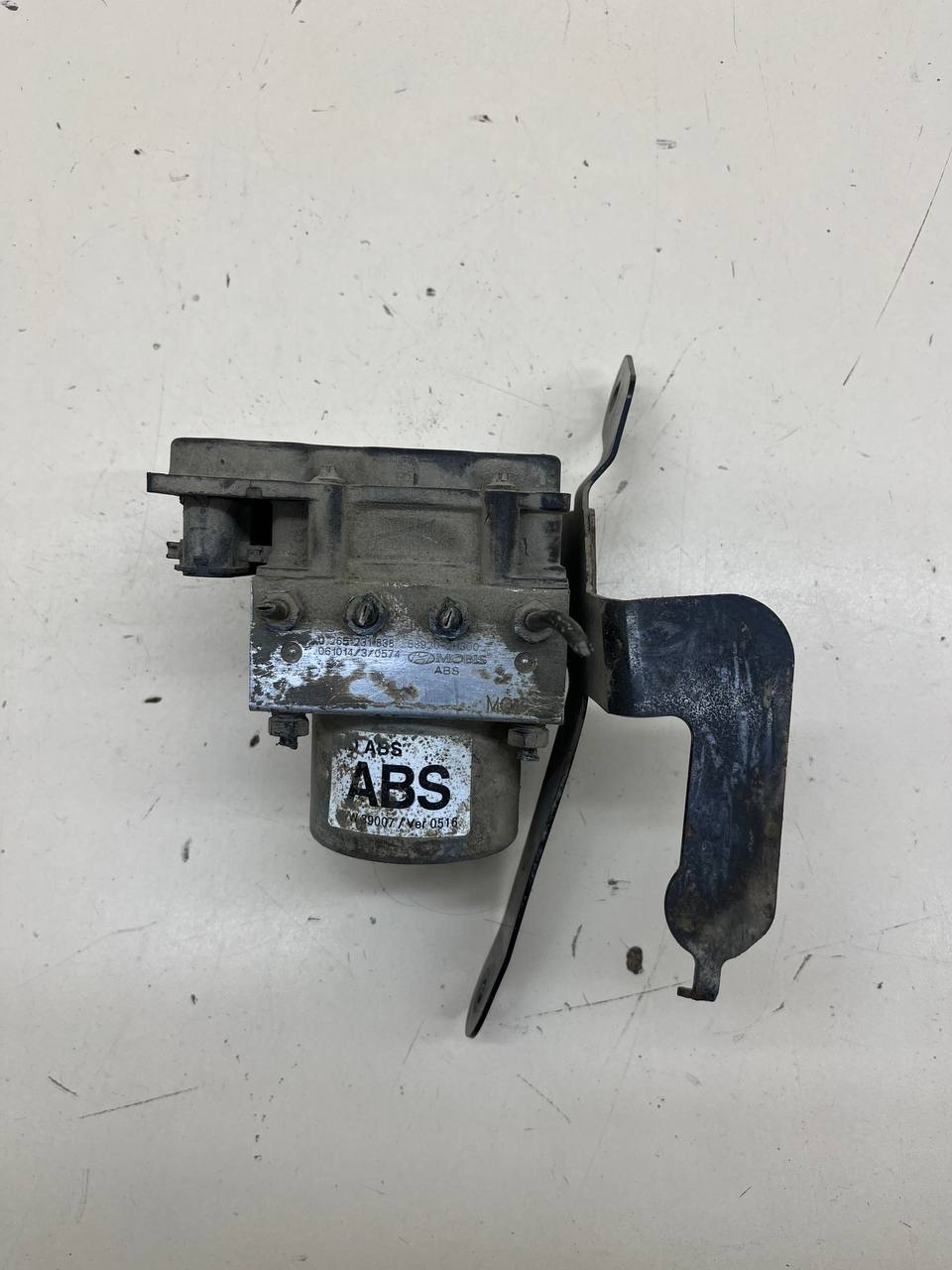 Блок ABS (насос) Hyundai Elantra (HD) 2006-2010