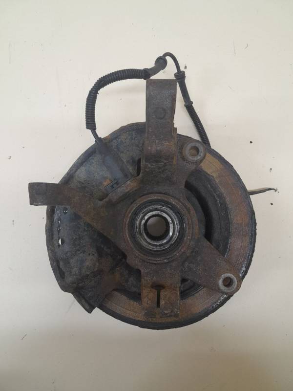 Кулак поворотный передний левый Kia Spectra (SD) 2004-2011