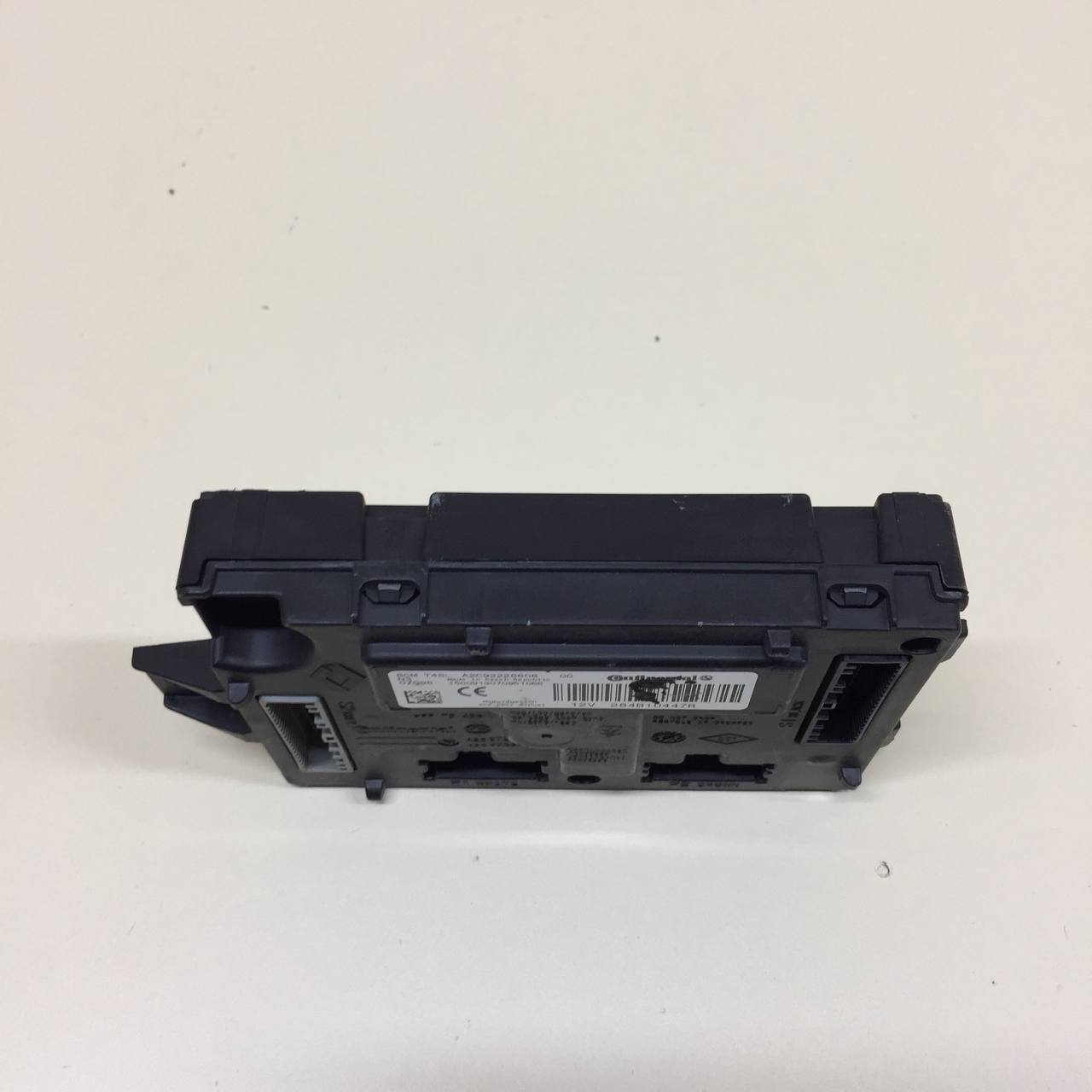 Блок комфорта Renault Duster (HSA, HSM) 2012> Блок комфорта Renault Duster (HSA, HSM) 2012>
