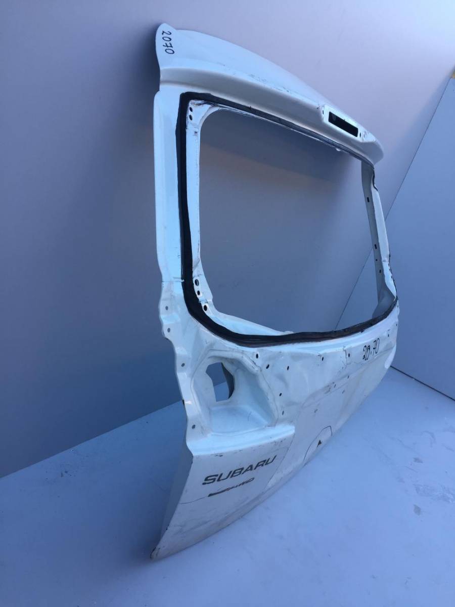 Дверь багажника Subaru Legacy Outback (B14) 2010-2014