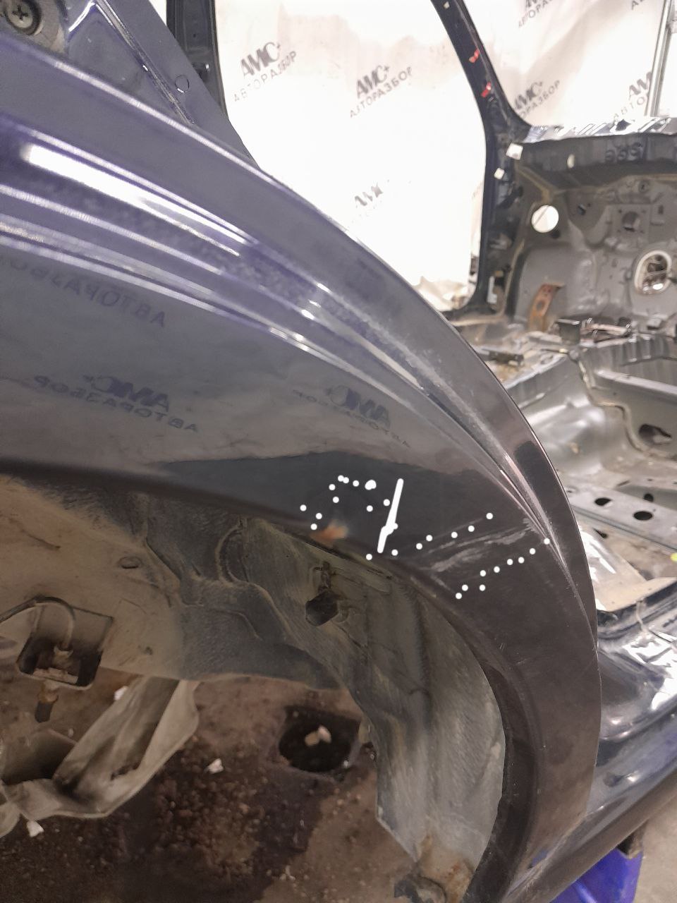 Крыло заднее правое Nissan Almera (N16) 2000-2006 Крыло заднее правое Nissan Almera (N16) 2000-2006