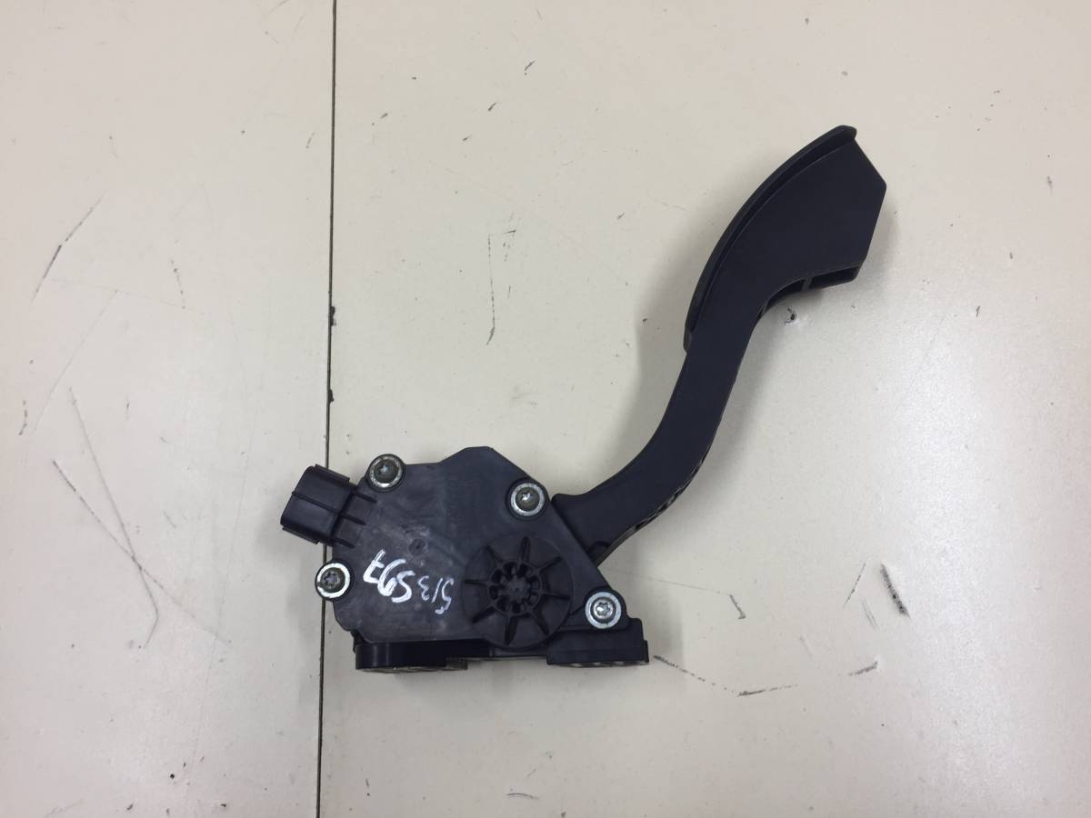 Педаль газа Toyota Corolla E150 2006-2013
