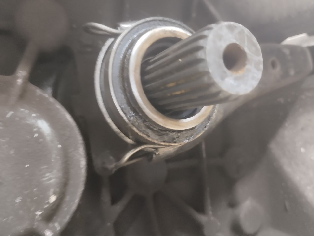 МКПП (механическая коробка переключения передач) Lada Granta 2011>