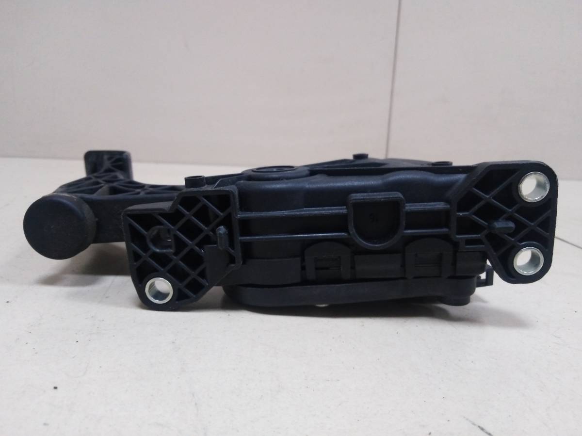Педаль газа Volkswagen Polo (MK5) 2011-2020 Педаль газа Volkswagen Polo (MK5) 2011-2020
