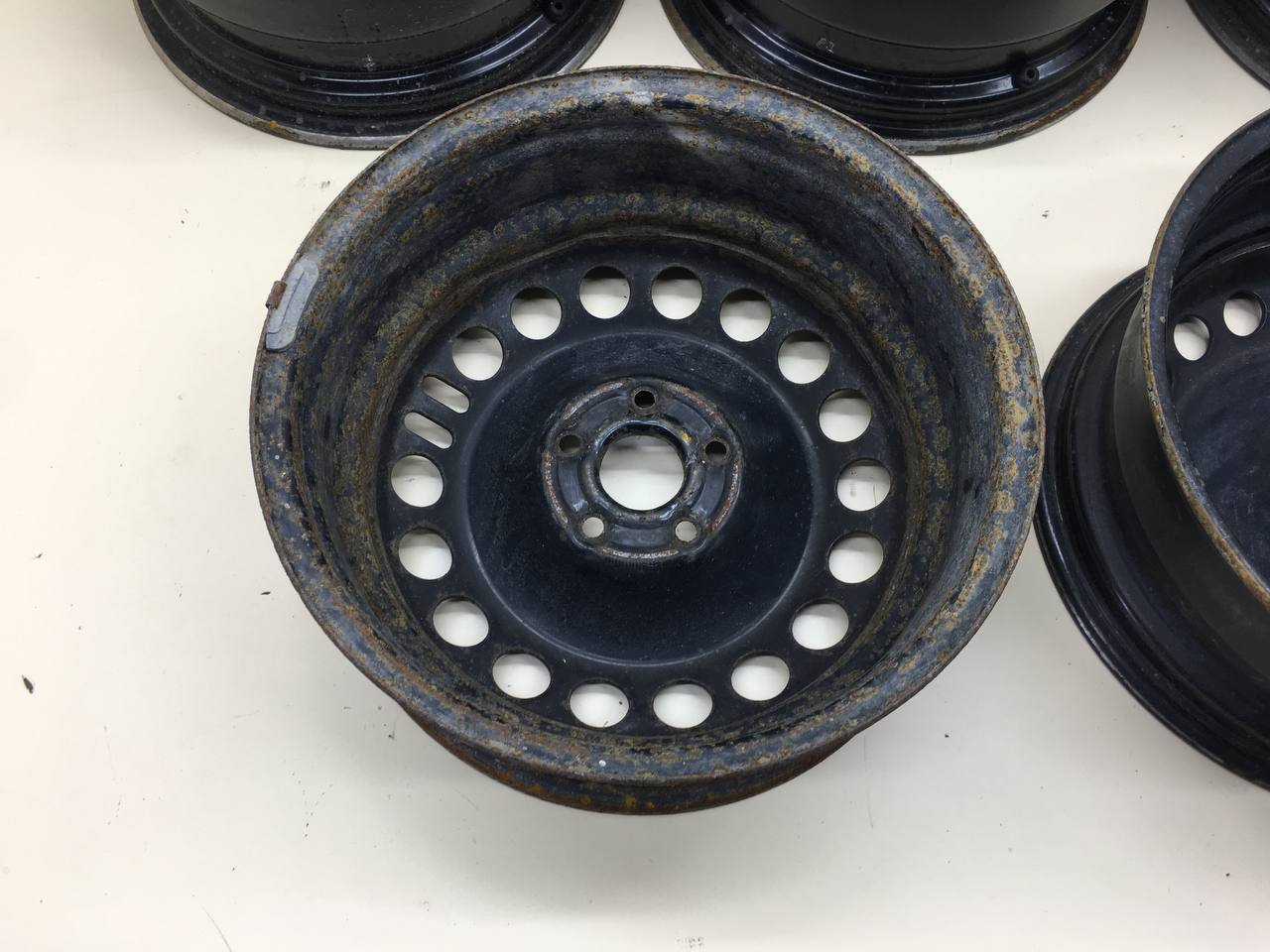 Диски к-кт R16 Штампованные