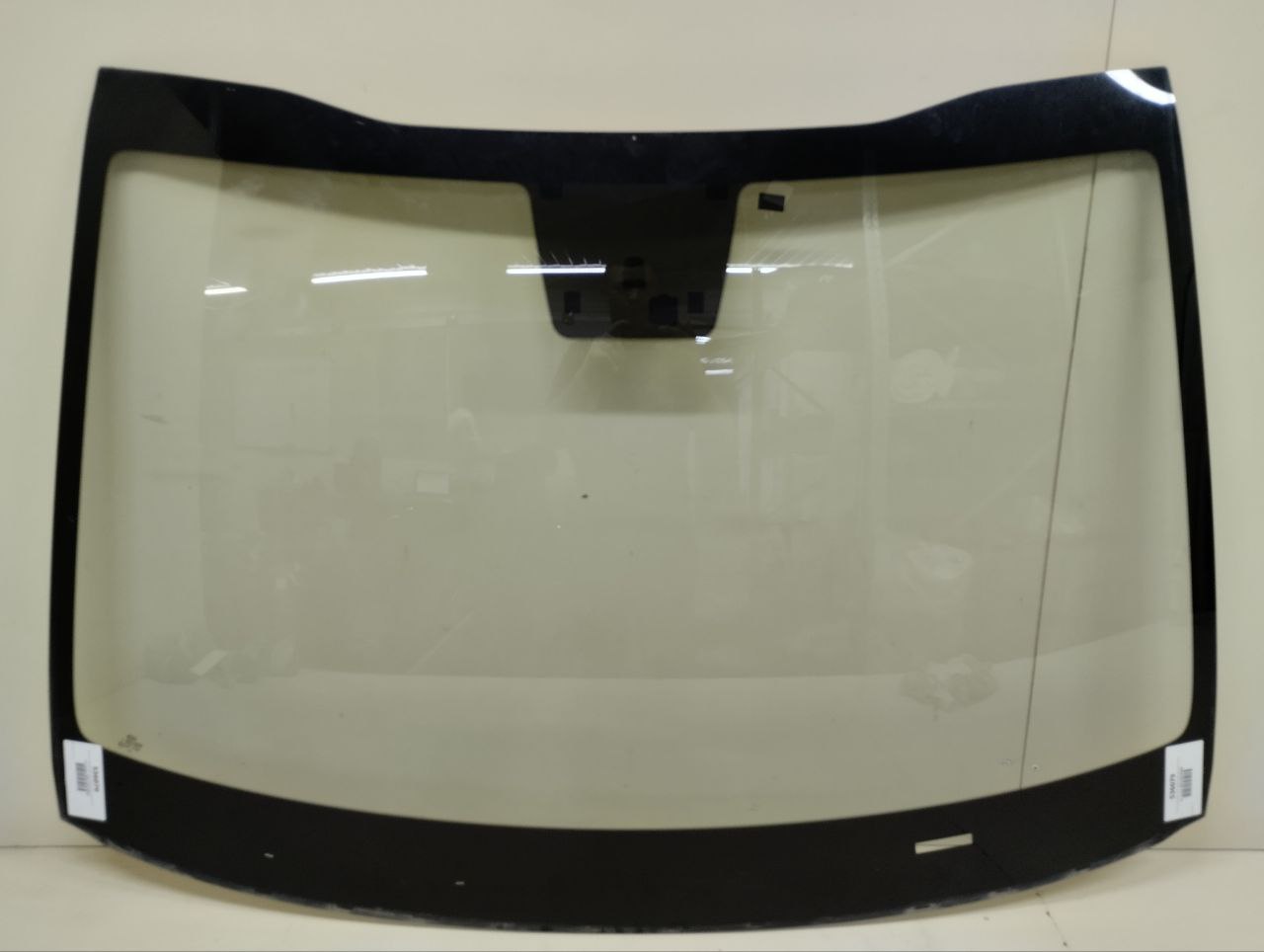 Стекло лобовое (ветровое) Kia Xceed 2019-2023 Стекло лобовое (ветровое) Kia Xceed 2019-2023