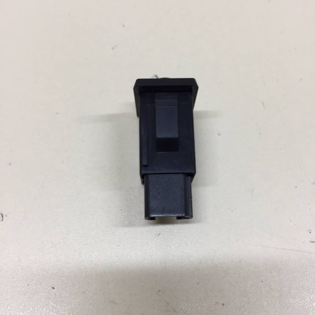 Кнопка многофункциональная Toyota Rav 4 (XA40) 2013-2019 Кнопка многофункциональная Toyota Rav 4 (XA40) 2013-2019