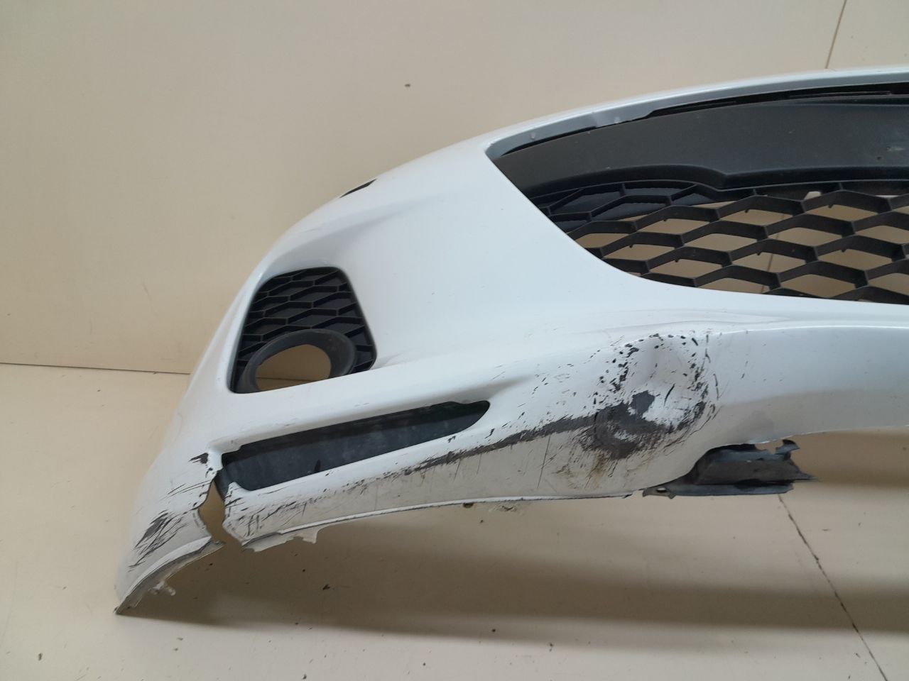 Бампер передний Mazda Mazda 3 (BL) 2009-2013 Бампер передний Mazda Mazda 3 (BL) 2009-2013