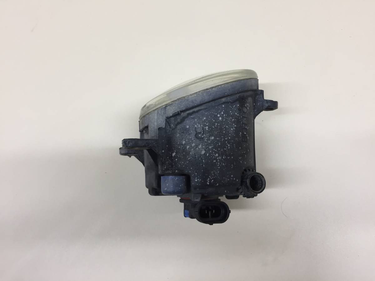 Фара противотуманная правая Toyota Camry (V40) 2006-2011