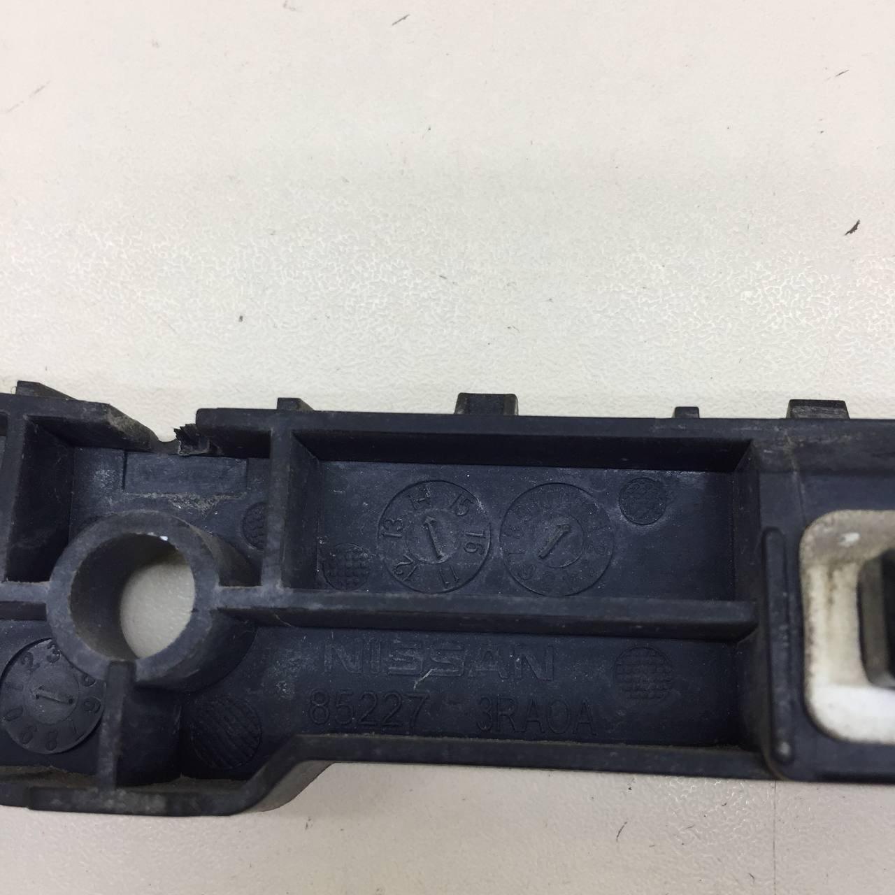 Кронштейн заднего бампера левый Nissan Sentra (B17) 2013-2017